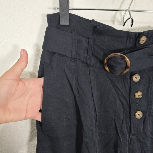 Abercrombie & Fitch Size Small Black Wide Leg Cropped‎ Paperbag Belted Pants NWT - Picture 6 of 11